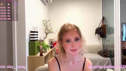 Snapshot of laraineprada chatting on 22, 3, 2026 Stella online show from 22, 3, 2026