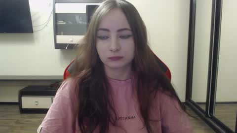 Snapshot of laralianna chatting on 24, 12, 2024 Laralianna online show from 24, 12, 2024