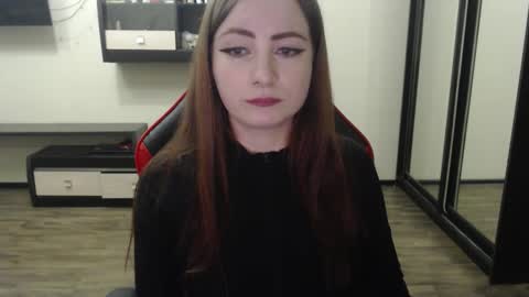 Snapshot of laralianna chatting on 2, 3, 2025 Laralianna online show from 2, 3, 2025