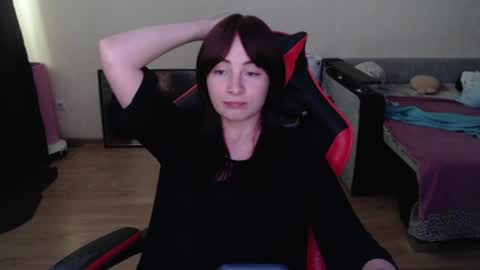 Snapshot of laralianna chatting on 9, 7, 2026 Laralianna online show from 9, 7, 2026