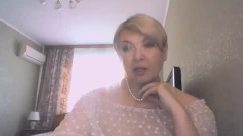 laramrs online show from 9, 5, 2026