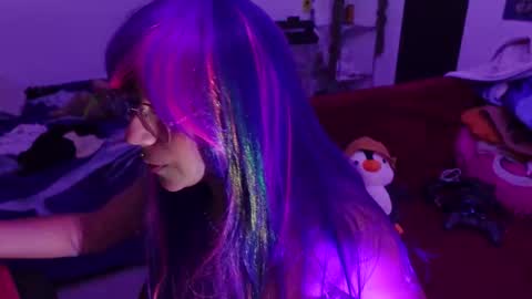 laramucci online show from 24, 3, 2026