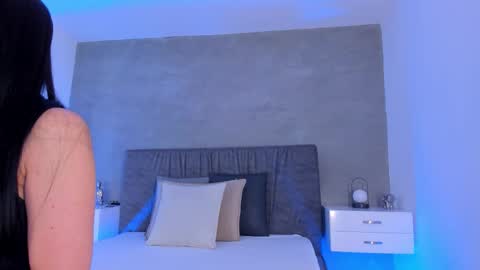 Laura online show from 23, 3, 2026