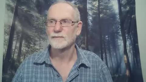 Snapshot of larbie chatting on 16, 1, 2025 Larbie online show from 16, 1, 2025