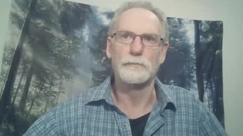 Snapshot of larbie chatting on 22, 2, 2025 Larbie online show from 22, 2, 2025