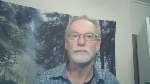 Snapshot of larbie chatting on 22, 2, 2025 Larbie online show from 22, 2, 2025