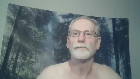 Snapshot of larbie chatting on 23, 2, 2025 Larbie online show from 23, 2, 2025