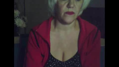 larisaq4ugo24 online show from 27, 9, 2025