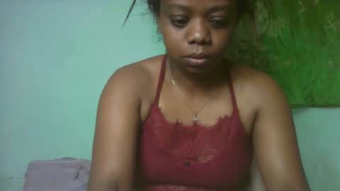 larissa645771 online show from 25, 3, 2026