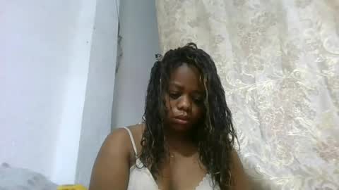 larissa645771 online show from 4, 8, 2026
