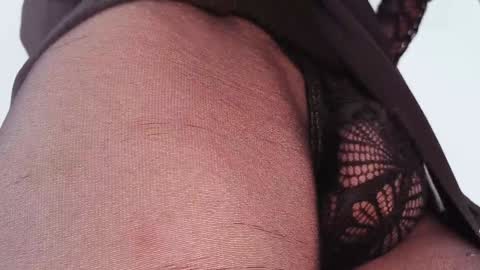 Snapshot of larissa_kitten chatting on 1, 12, 2024 Larissa online show from 1, 12, 2024