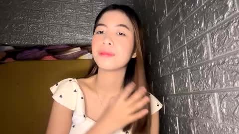 Snapshot of larissaowca chatting on 18, 3, 2026 Lary online show from 18, 3, 2026