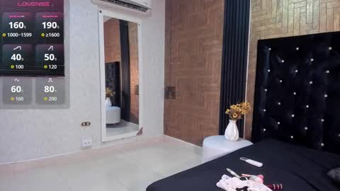       online show from 15, 2, 2026