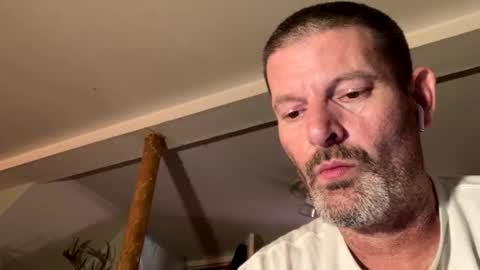 Snapshot of larrythelover23 chatting on 30, 3, 2026 larrythelover23 online show from 30, 3, 2026