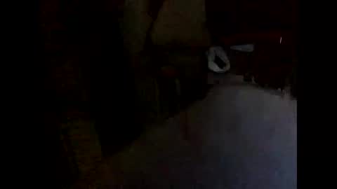 Snapshot of larrythelover23 chatting on 8, 4, 2026 larrythelover23 online show from 8, 4, 2026