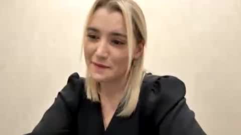 Snapshot of laruebaral chatting on 24, 2, 2026 Betty online show from 24, 2, 2026