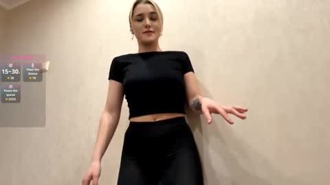 Snapshot of laruebaral chatting on 13, 3, 2026 Betty online show from 13, 3, 2026