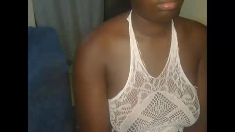 Snapshot of larvy12 chatting on 19, 2, 2026 larvy12 online show from 19, 2, 2026