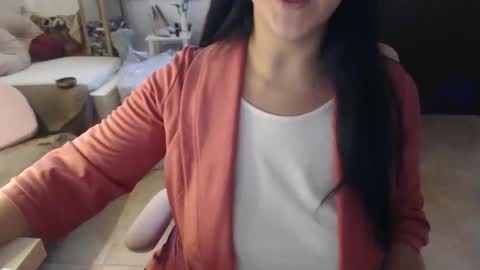 Snapshot of lasolitaauri chatting on 11, 2, 2025 Auri online show from 11, 2, 2025