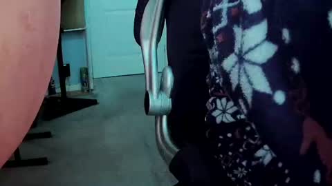 Snapshot of latexchris77 chatting on 16, 2, 2025 latexchris77 online show from 16, 2, 2025