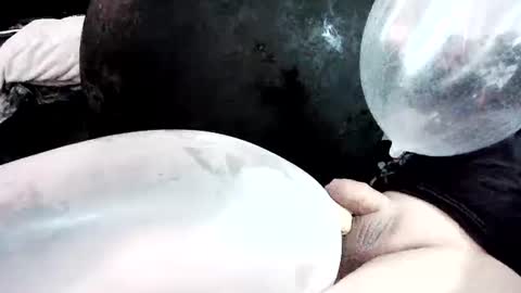 Snapshot of latexchris77 chatting on 21, 2, 2026 latexchris77 online show from 21, 2, 2026