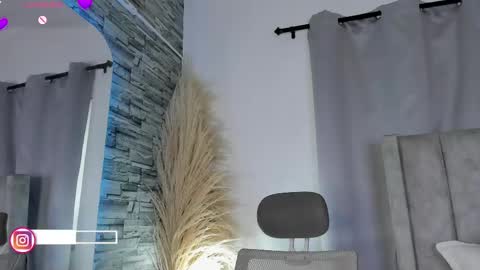 Snapshot of latikamarala_ chatting on 7, 6, 2026 Lorena online show from 7, 6, 2026