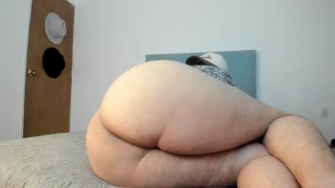 Snapshot of latin_boy_surprise chatting on 25, 7, 2026 Yisus online show from 25, 7, 2026