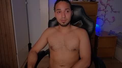 Snapshot of latin_luxury_i chatting on 26, 6, 2026 Free OF online show from 26, 6, 2026