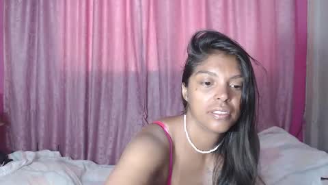 Snapshot of latin_meg chatting on 21, 10, 2025 M E G A N online show from 21, 10, 2025