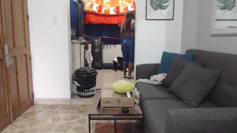 Snapshot of latin_meg chatting on 3, 12, 2025 M E G A N online show from 3, 12, 2025