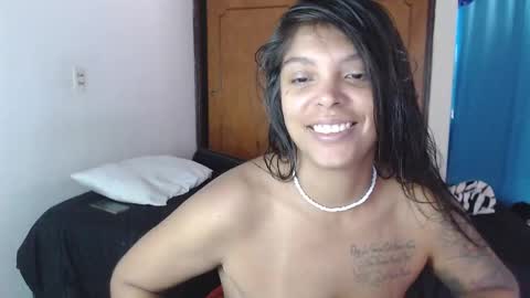 Snapshot of latin_meg chatting on 17, 12, 2025 M E G A N online show from 17, 12, 2025