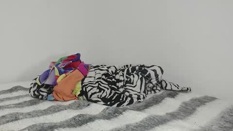 Snapshot of latin_meg chatting on 12, 1, 2026 M E G A N online show from 12, 1, 2026