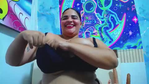 latina_bigboos12 online show from 19, 10, 2025