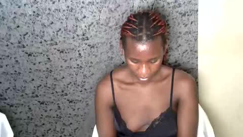 Snapshot of latina_ebony1 chatting on 30, 11, 2025 Latina online show from 30, 11, 2025