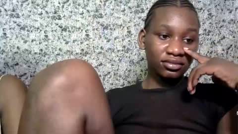 Snapshot of latina_ebony1 chatting on 17, 12, 2025 Latina online show from 17, 12, 2025