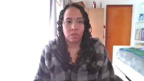 Snapshot of latina_hot84 chatting on 24, 2, 2025 Mercedes online show from 24, 2, 2025