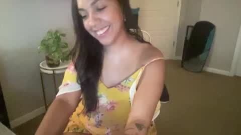 latinadynamite online show from 31, 12, 2024