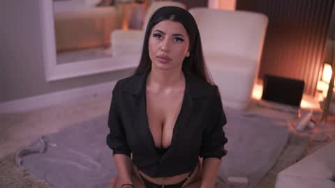 Latina online show from 29, 4, 2026