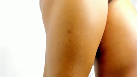 Snapshot of latinebonyts chatting on 3, 10, 2025 latinebonyts online show from 3, 10, 2025