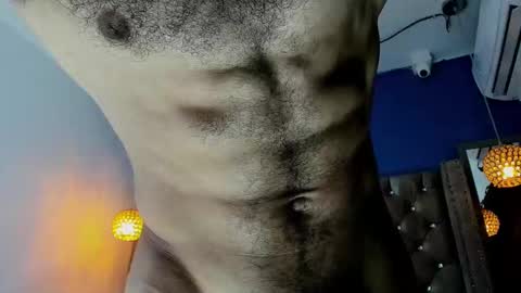 Snapshot of latinhotboys1 chatting on 25, 2, 2025 Zeus online show from 25, 2, 2025