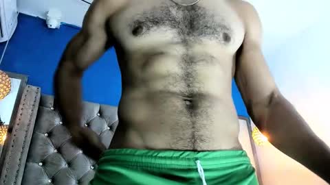 Snapshot of latinhotboys1 chatting on 25, 11, 2025 Zeus online show from 25, 11, 2025