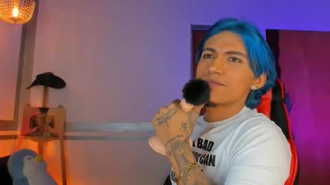 latino_boysmiles online show from 21, 2, 2026