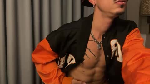 latinprincee online show from 27, 2, 2026