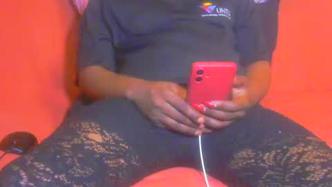Snapshot of latoyyabed1 chatting on 15, 5, 2026 latoyyabed1 online show from 15, 5, 2026