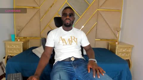 LEANDRO online show from 27, 10, 2025