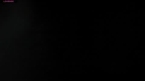 Snapshot of lau_sexyhot_1 chatting on 17, 11, 2025 sexy hot online show from 17, 11, 2025