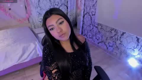 laulin_tay online show from 11, 7, 2026
