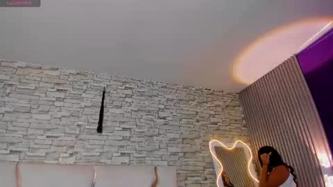 laulin_tay online show from 1, 8, 2026