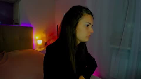 Laura online show from 14, 9, 2025