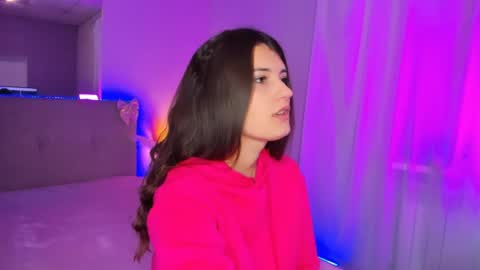 Laura online show from 25, 4, 2026